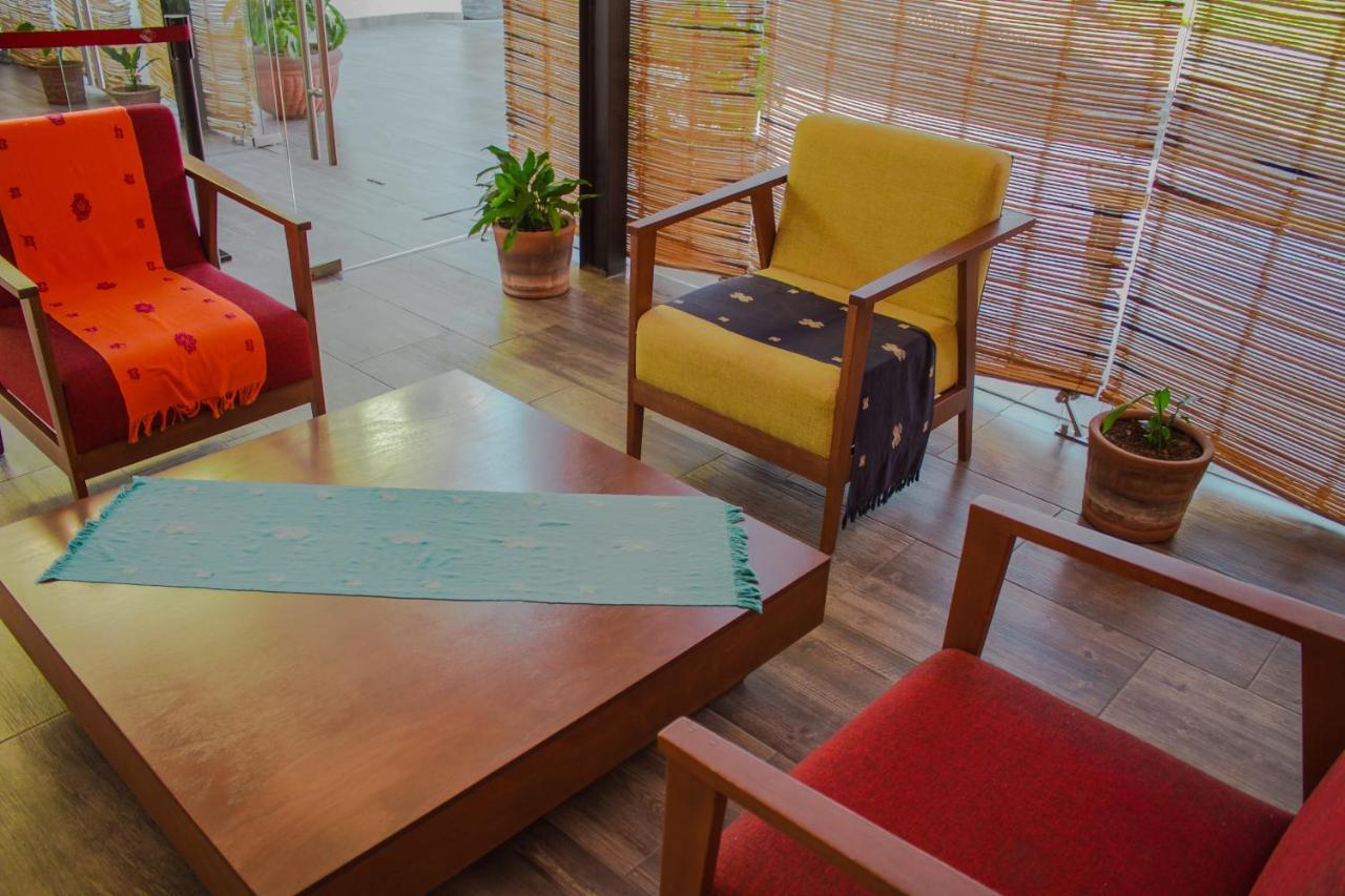 Hotel Rancho Tabachines Zitácuaro エクステリア 写真