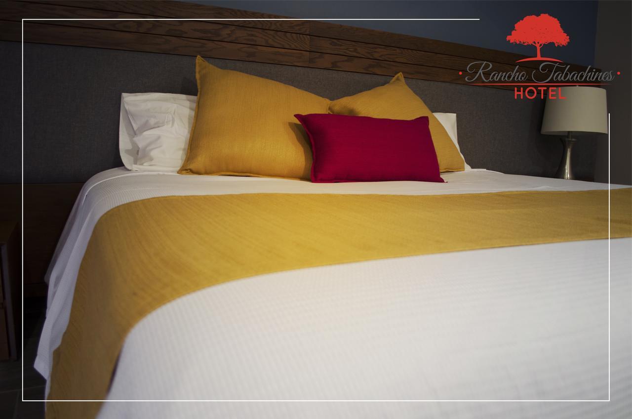Hotel Rancho Tabachines Zitácuaro エクステリア 写真