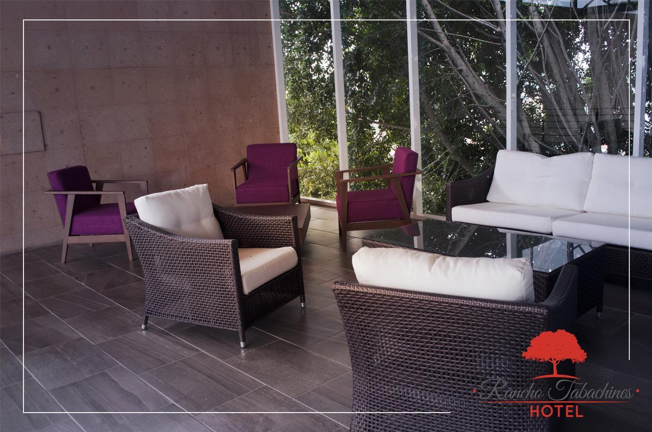 Hotel Rancho Tabachines Zitácuaro エクステリア 写真